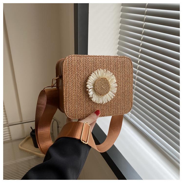 

Stylish Korean Chic Woven Small Square Handbag For Women In Trendy Colors Brown