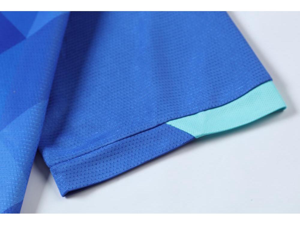 Custom Quick-Dry Football Kits: Heat Transfer Printed Team Jerseys & T-Shirts