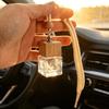 Car Essential Oil Empty Diffuser Bottle 8ml Dyed Square Cap Mini Ornament for Travel Vehicle Aromatherapy Decor