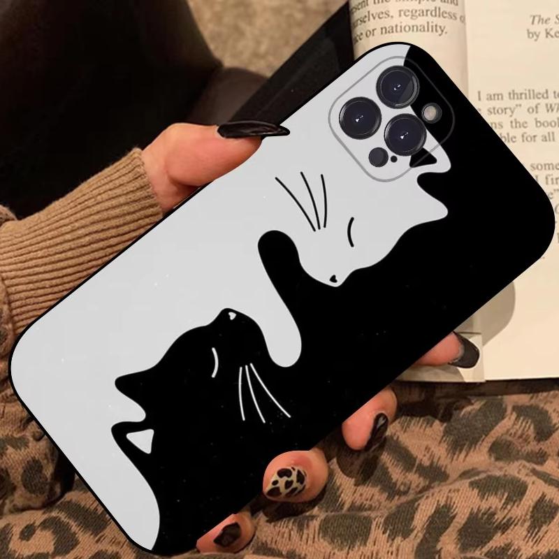 Cartoon Black Cat Line Phone Case For iPhone 15 11 12 14 13 Pro Max Mini XSM XR SE 7 8 Plus Cute Kitten Mobile Phone Cover Funda