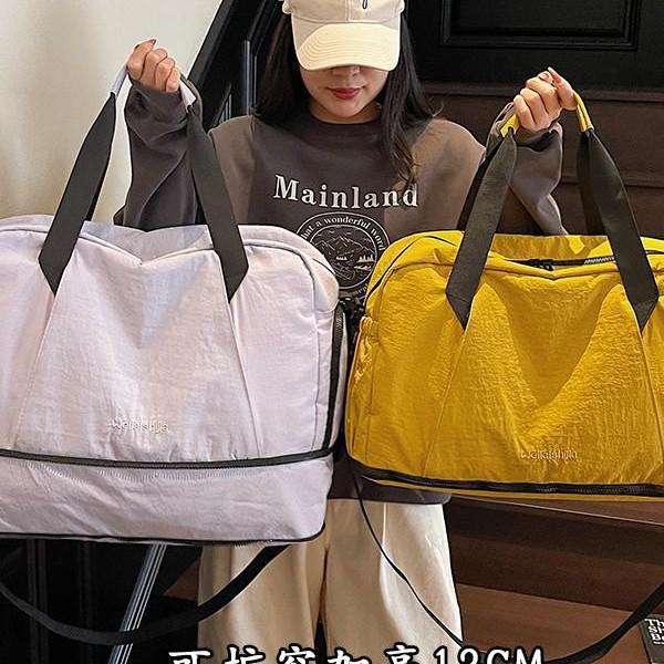 Women's Large Capacity Fashion Travel Duffle Bag - Lightweight Handheld for Sports, Fitness, and Short Trips