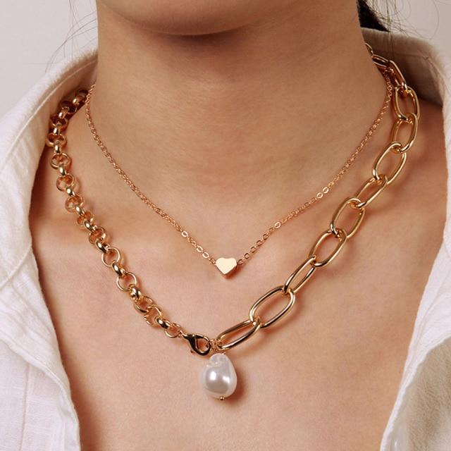 Modish Fashionable Butterfly Crystal Stone Pearl Pendant Necklaces Bold Statement Clavicle Pearl Chain Layered Necklaces Trend Butterfly Collar