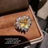 Italienischer Vintage Blühender Edelstein Halskette Vintage Dämmerung Gelbe Blume Zirkon Quaste Ohrringe, Set