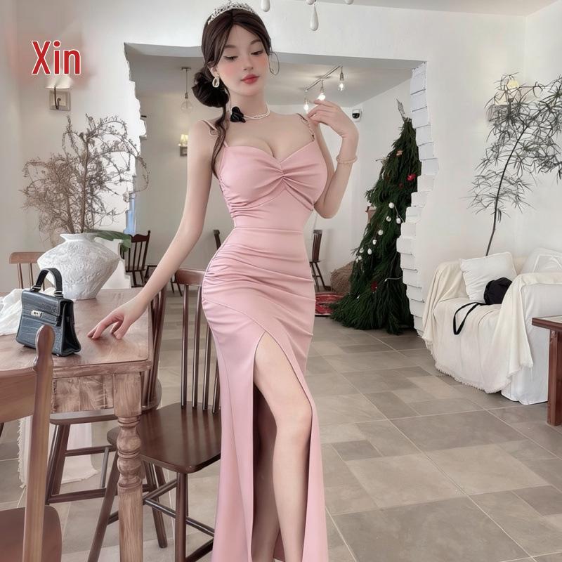 High-Slit Spaghetti Strap Nightclub Dress: Women's Slimming Low-Cut Hip-Hugging Gown