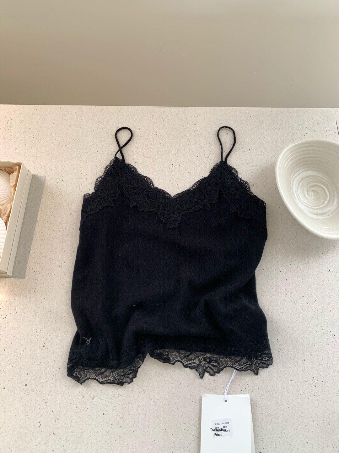 Women s Spring Lace Patchwork Wool Knit Camisole Vest - Gentle Style Short Top One Size