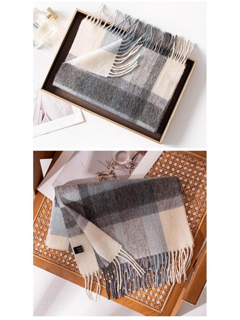 Elegant 100% Wool Tassel Scarf: Stylish Neck Warmer & Sunshade