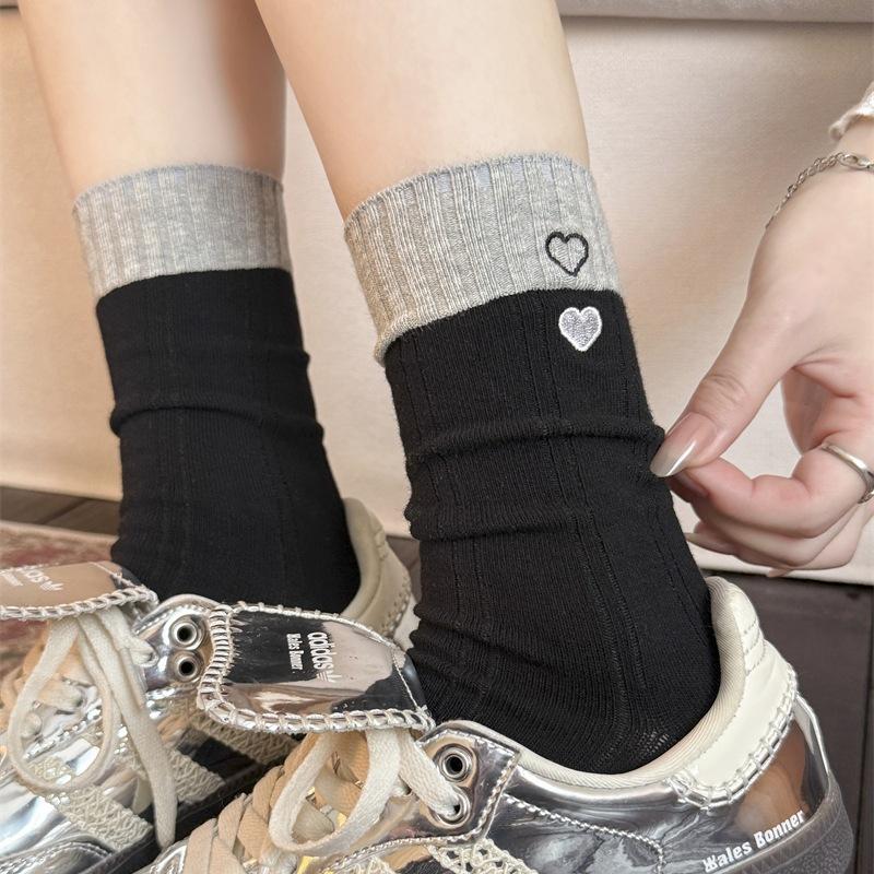 

Шкарпетки Колір Відповідність Вертикальна Смужка Вишивка Серце Середні Шкарпетки Подвійна Голка Чиста Бавовна Довгі Шкарпетки Шкарпетки для Накладання One size fits all чорний