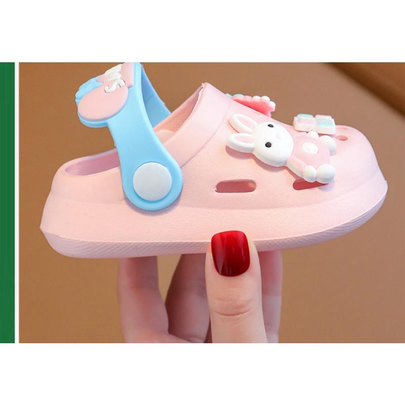 Children's Summer Slippers/Sandals for Boys and Girls, Indoor Soft-Soled Anti-Slip Cartoon Closed-Toe Hole Shoes for Toddlers and Young Children.