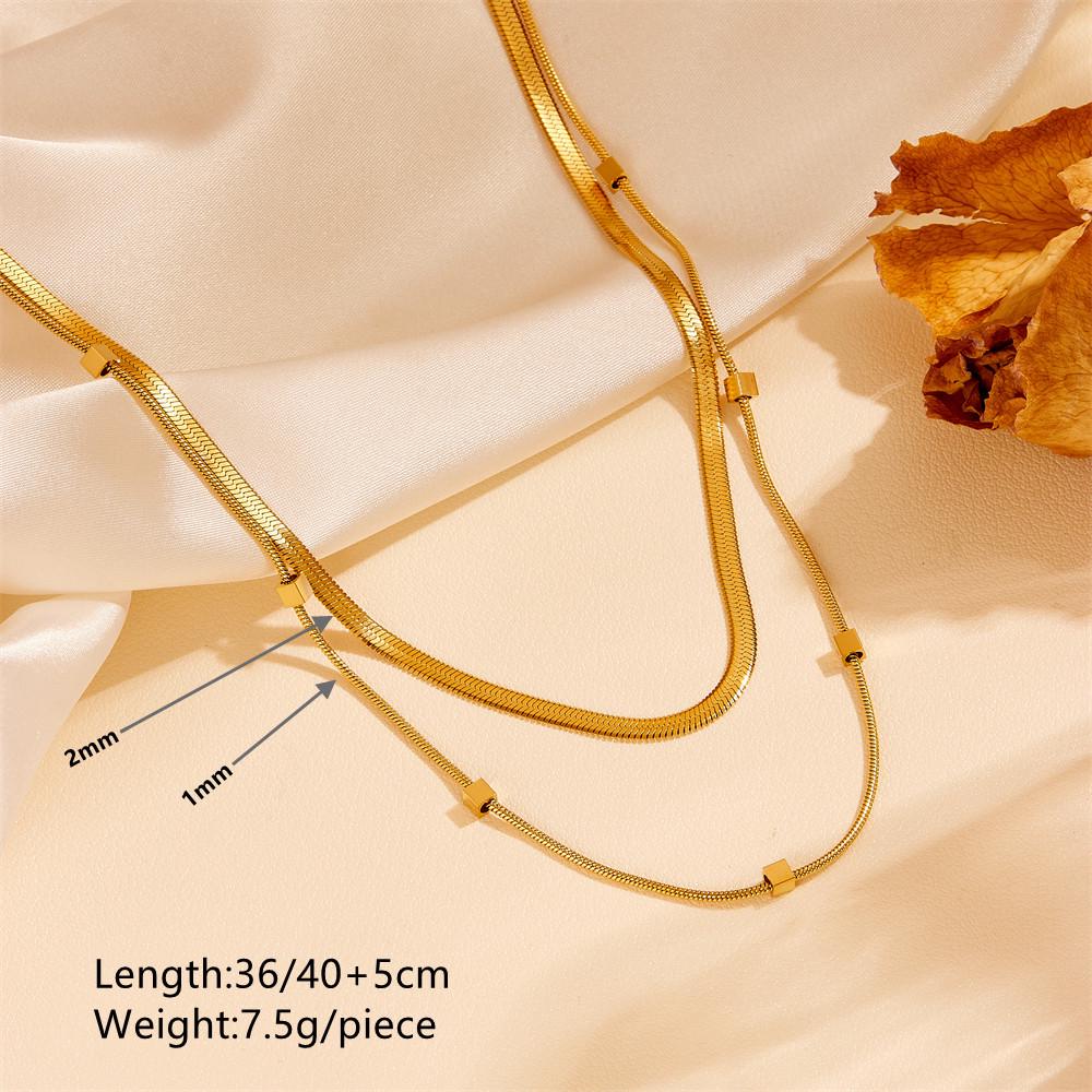 Edelstahl Doppellagige Schlangenkette Halskette, Modischer Vergoldeter Titanstahl, Nicht-Verblassendes Design.