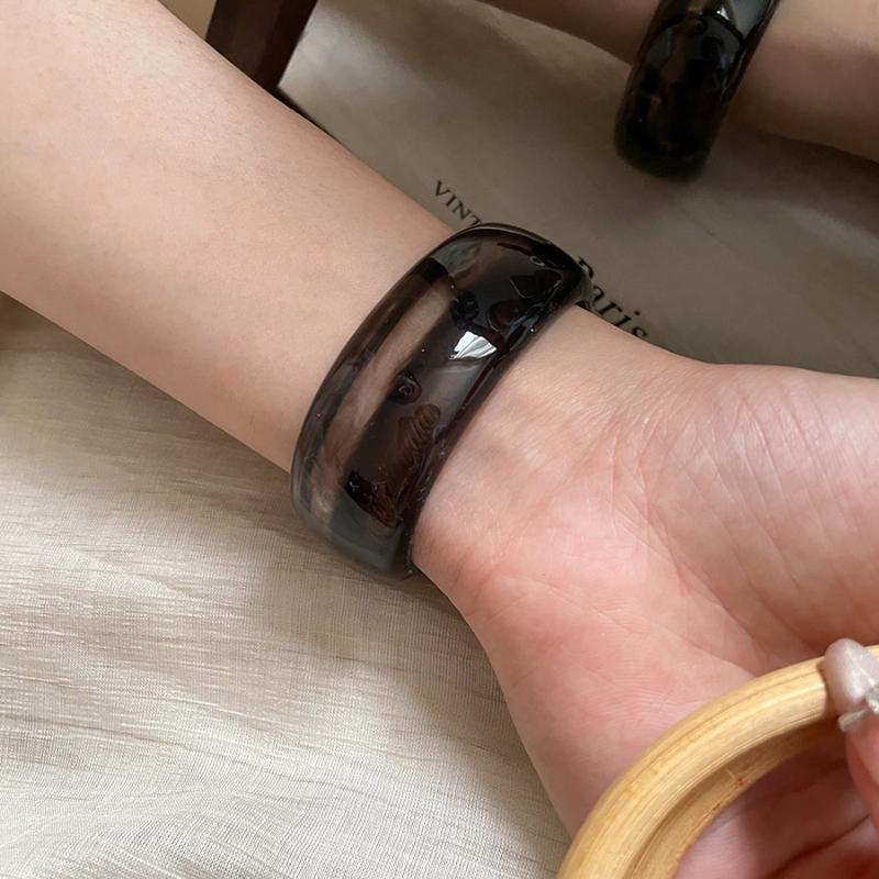 Wide Acrylic Bangles Smooth Glossy Surface Multicolor Marbled Pattern Perfect Womens Fashion Jewelry For Daily Wear Party