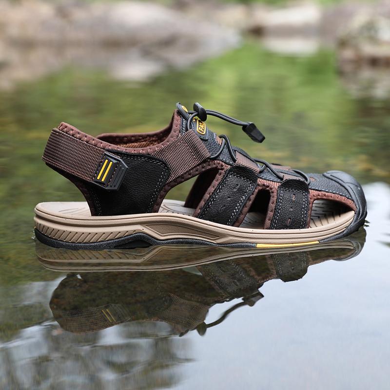 Scarpe da uomo in vera pelle Sandali da uomo nuovi estivi Sandali da spiaggia per esterni Taglie forti 38-46