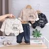 Boys' Long Sleeved 2-piece Set, 0-5 Years Old Children's English Printed Fleece Hoodie+denim Pants