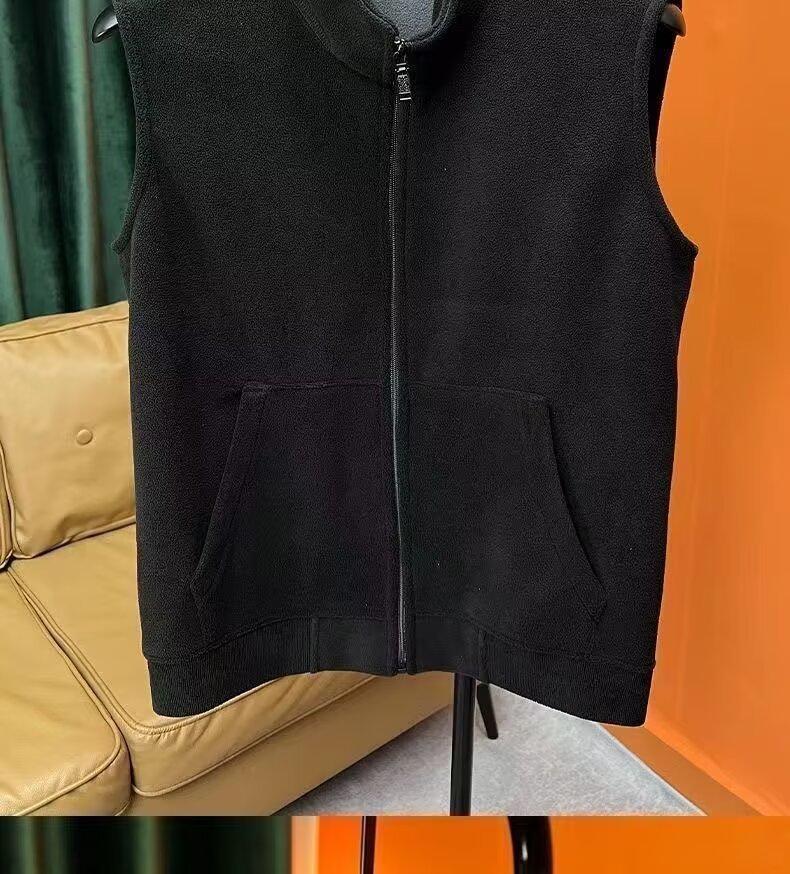 Men's Thick Berber Fleece Zipper Vest with Stand-Up Collar for Autumn/Winter