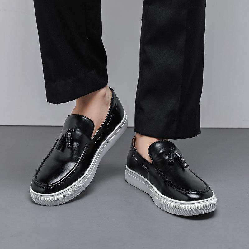 Fashion Brand High Quality Tassels Men's Shoes Handmade Leather Footwear Casual Business Flats Outdoor Soft Soled Travel Slip-on Shoes