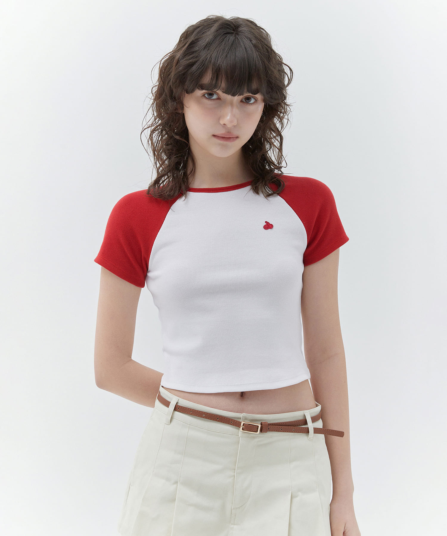 Kirsh Plain Color Mix Raglan Crop T-Shirt [Red] 1