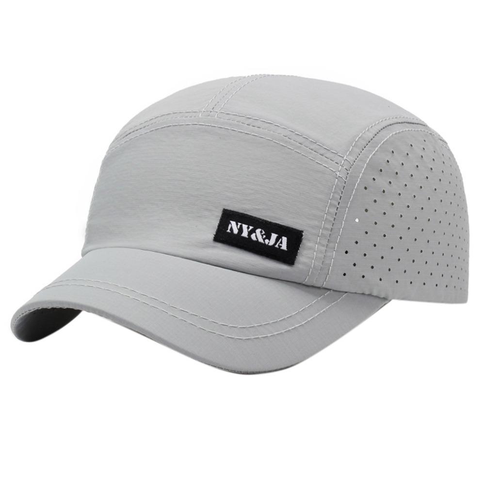 

New Breathable Baseball Cap Lightweight Soft-Top Camping Hat Quick-Drying Sunscreen Cap Summer світло-сірого кольору