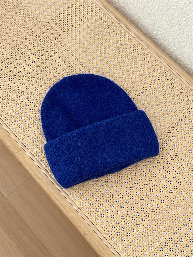 1pc Warm Knit Beanie for Men Women,Slouchy Beanie Hats Winter Knit Cap Soft Ski Hat Unisex,Thick Fisherman Cuff Plain Skull Caps