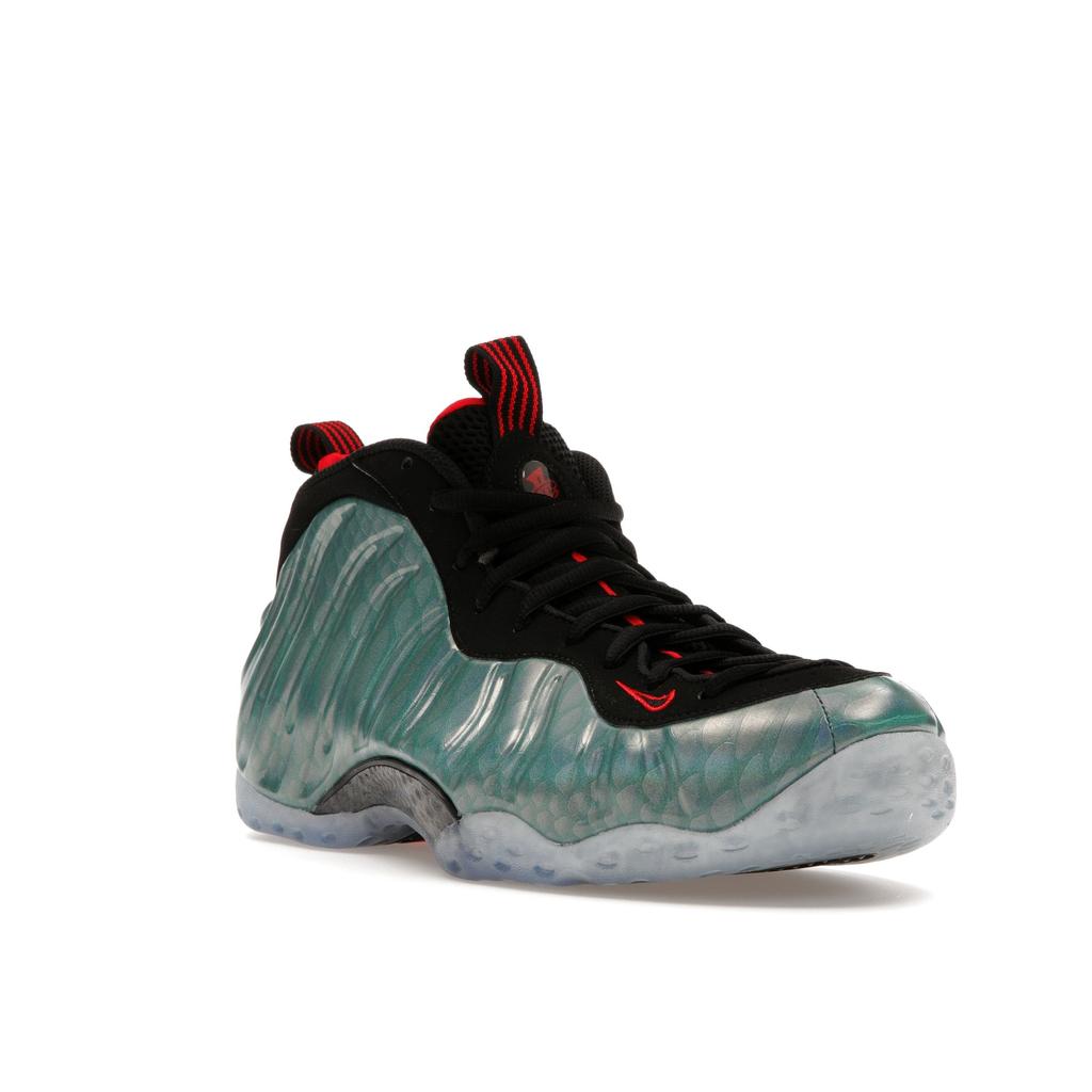 emerald green foamposite