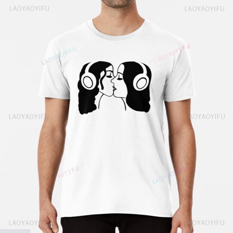 Hot Funny Lesbian Kiss Nun Bondage Satanic Bdsm Woman T Shirt T-Shirt Gym Men Sport Women Shirt Gym Own Design T Shirt Manga