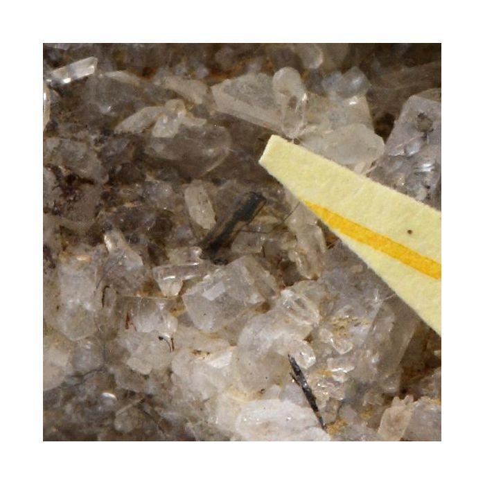 Brookite, Quartz, Calcite 201.1 carats