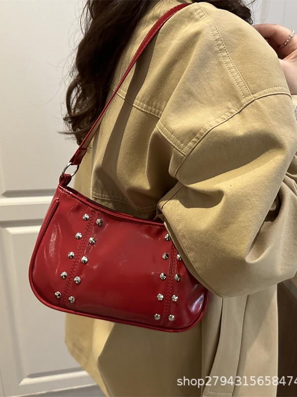 2025 Chic Women's Rivet Strap Shoulder Bag - Autumn/Winter Collection