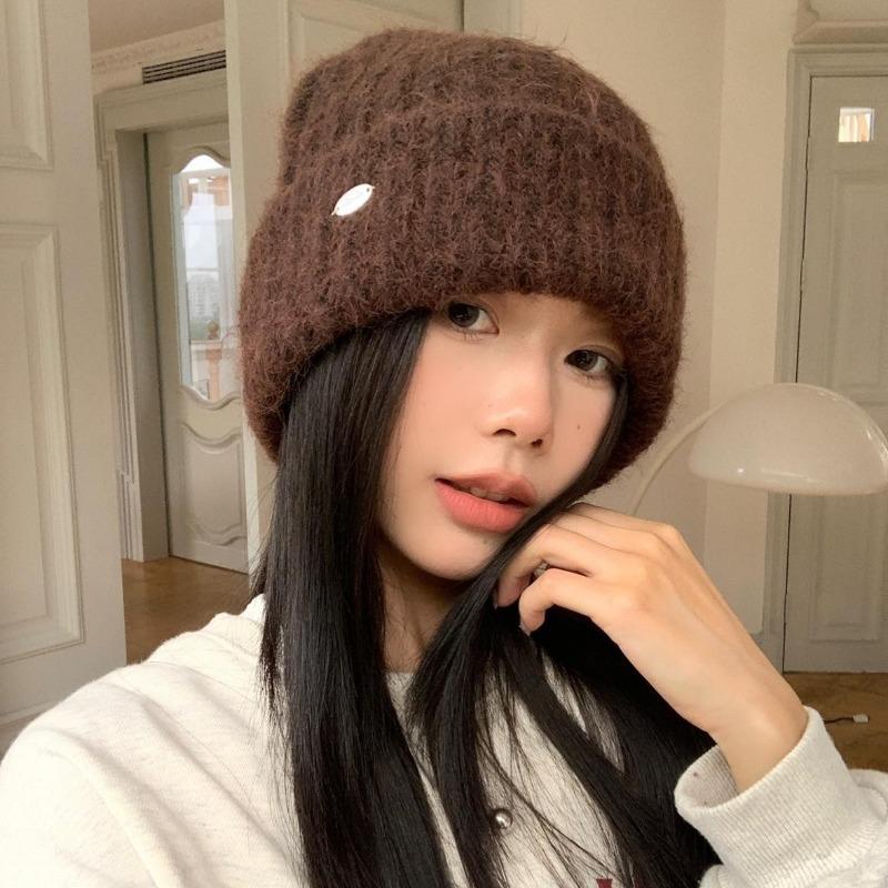Winter sweet pet! Super white milk blue knitted wool hat couple style big head for face small warm cold hat