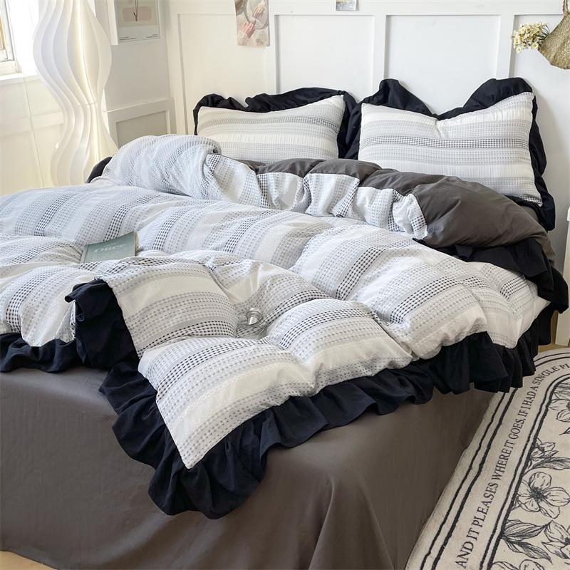 Washed Cotton Four-piece Set, Soft and Skin-friendly, Advanced Sense, Gradual Change of Color Ruffle Leaf Edge Quilt Cover