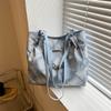 Trendy Large Capacity Women's Tote Bag In Fashionable Colors For Everyday Use And Casual Outings