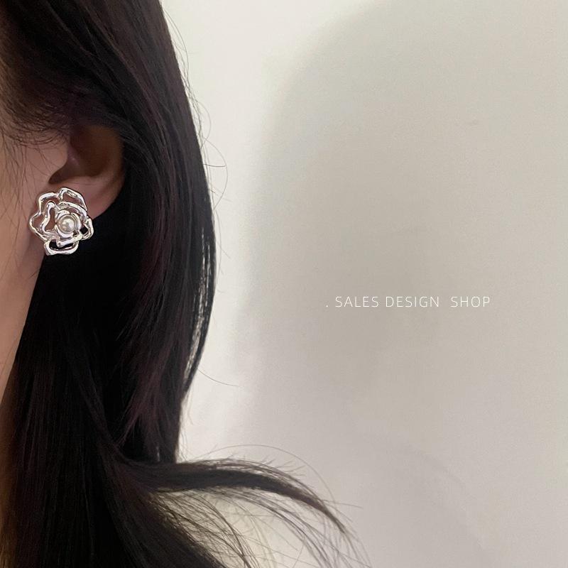 Pearl Hollow Camellia Stud Earrings: Unique, Elegant, Light Luxury Jewelry for Women