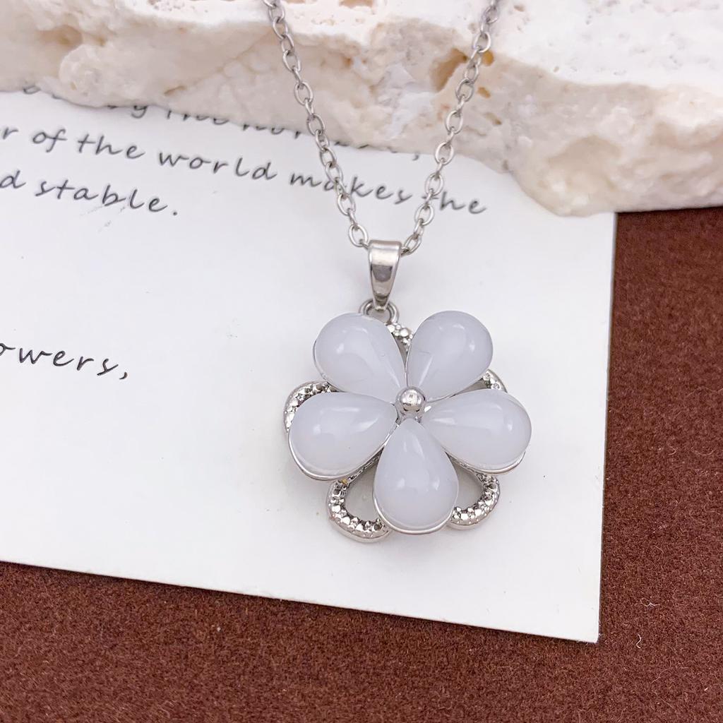 Necklace Rotatable Sun Flower Necklace Accessories Copper Plated Real Gold Color Retention Trendy Fashion Versatile Clavicle Chain