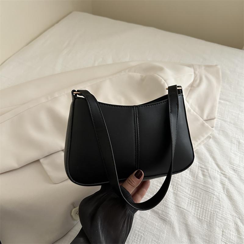 

Однотонная сумка через плечо для женщин, модная сумка через подмышку, в которую можно положить мобильный телефон (20cm<Max Length<30cm)