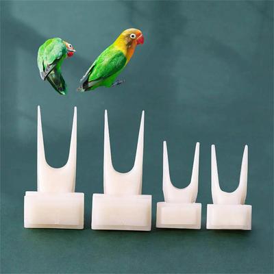 Vogel Papagei Obstgabel Haustierbedarf Kunststoff Futterschale Käfig Fütterung Haustierbedarf Obst Snack Gabel Vogel Fütterung am Käfig Zubehör