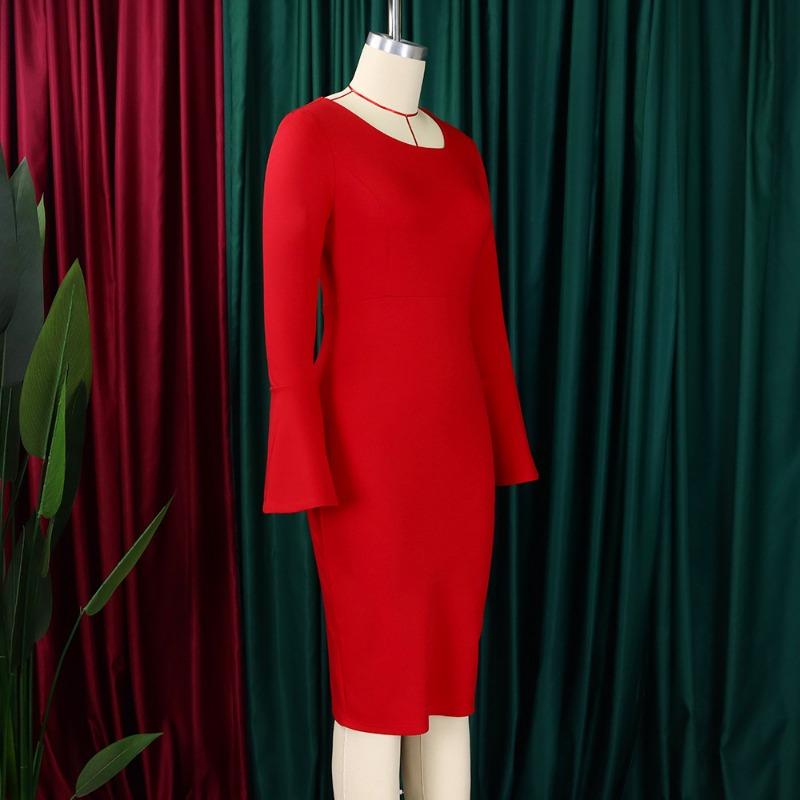 Women's Autumn New Fashion Temperament Elegant Bag Buttock Dress