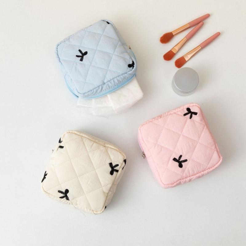 Sanitary Pad Storage Solution for Commuting and Trip Polyester Tampon Container Convenient Menstrual Product Holder