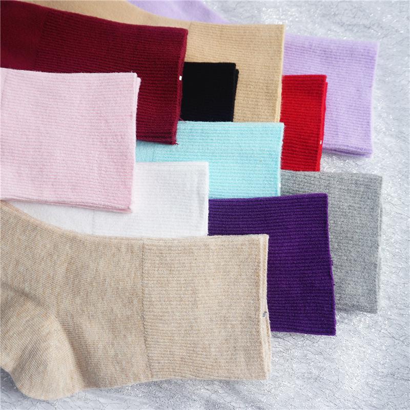 Damen Herbst- und Winter Baumwolle Lockerer Bund Zieht den Fuß nicht Hochrohrsocken