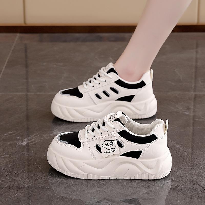 Thick Baseplate Shoes Women's Single Shoes 2025 Spring New Versatile Soft Sole Casual Sports Shoes Student White Shoes Women 2620