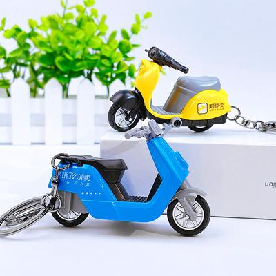 Portachiavi Modello Auto Elettrica da Asporto Cartone Animato Creativo Ciondolo per Zaino di Coppia Portachiavi Auto Piccolo Regalo