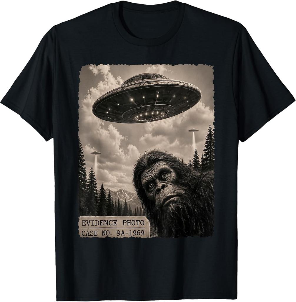 Funny Bigfoot Graphic Tee with Alien UFO Vintage Design - Unique T-Shirt