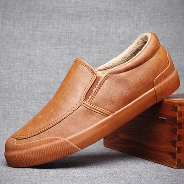 2025 new men's shoes winter trendy shoes one-pedal leather shoes men's business casual shoes velvet thermal cotton shoes men's