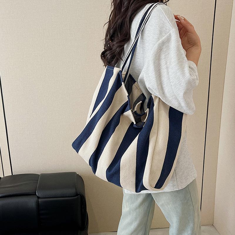 Women Striped Shoulder Bag Simple Carrying Bag Large Capacity Stylish Shoulder Purse Casual Shopping Bag Canvas Commuting Bag
