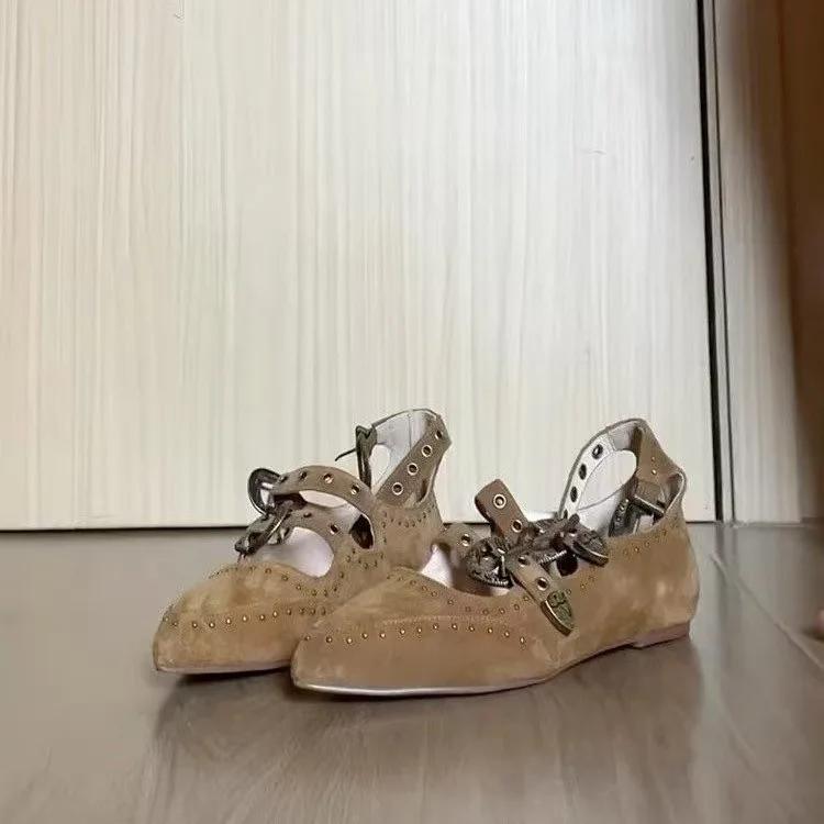 Fashion Retro Pointed Toe Flat Bottom Heightening Soft Leather Mary Jane Shoes Women Brown Rivet Strap Semi-Up Open-Toe Single Shoes