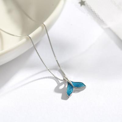 Collier en argent sterling 925 avec pendentif en forme de baleine et de poisson à queue bleue pour femme