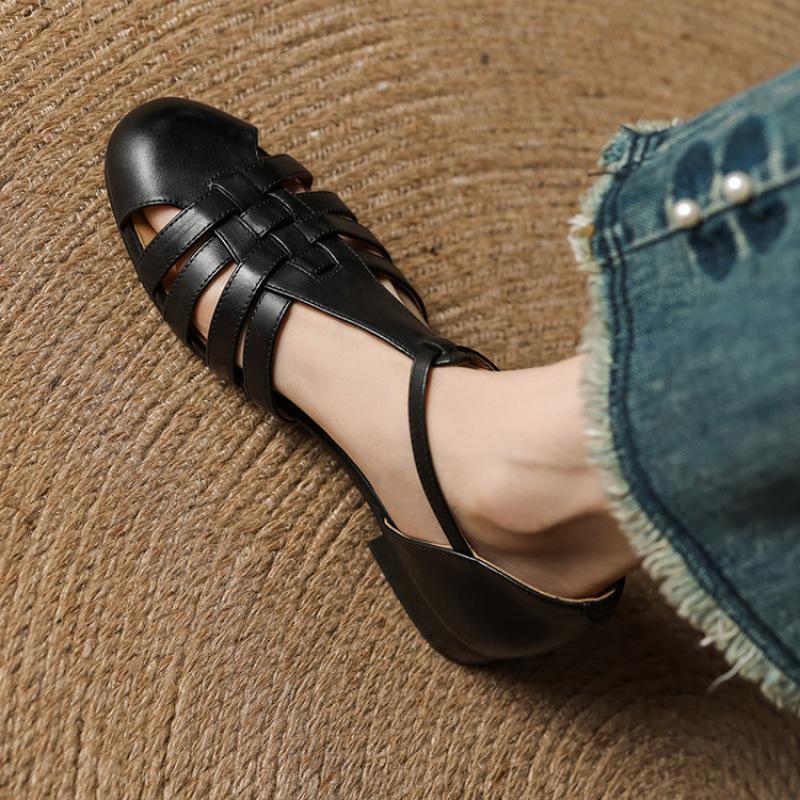 

New round head bag heel flat sandals summer women s hollow sandals Korean version hollow buckle leather beef tendon soft sole 40 чёрный