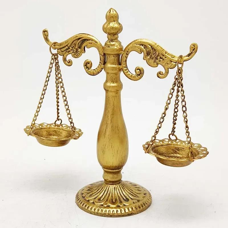 European Style Retro Iron Decoration Creative Personality Balance Seat Study Office Ornament Wedding Photography Prop Hot Sale