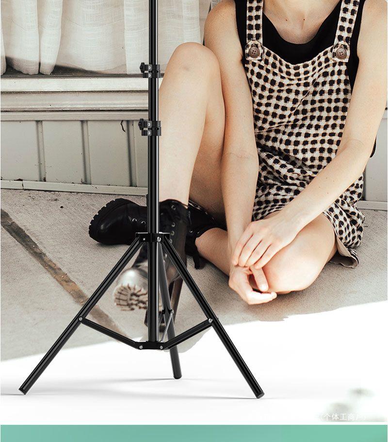Multifunctional Selfie Stick & Tripod with Beauty Fill Light