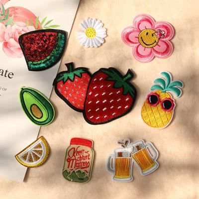 Duoku Strawberry Embroidery Patch - Clothing Accessories Badge