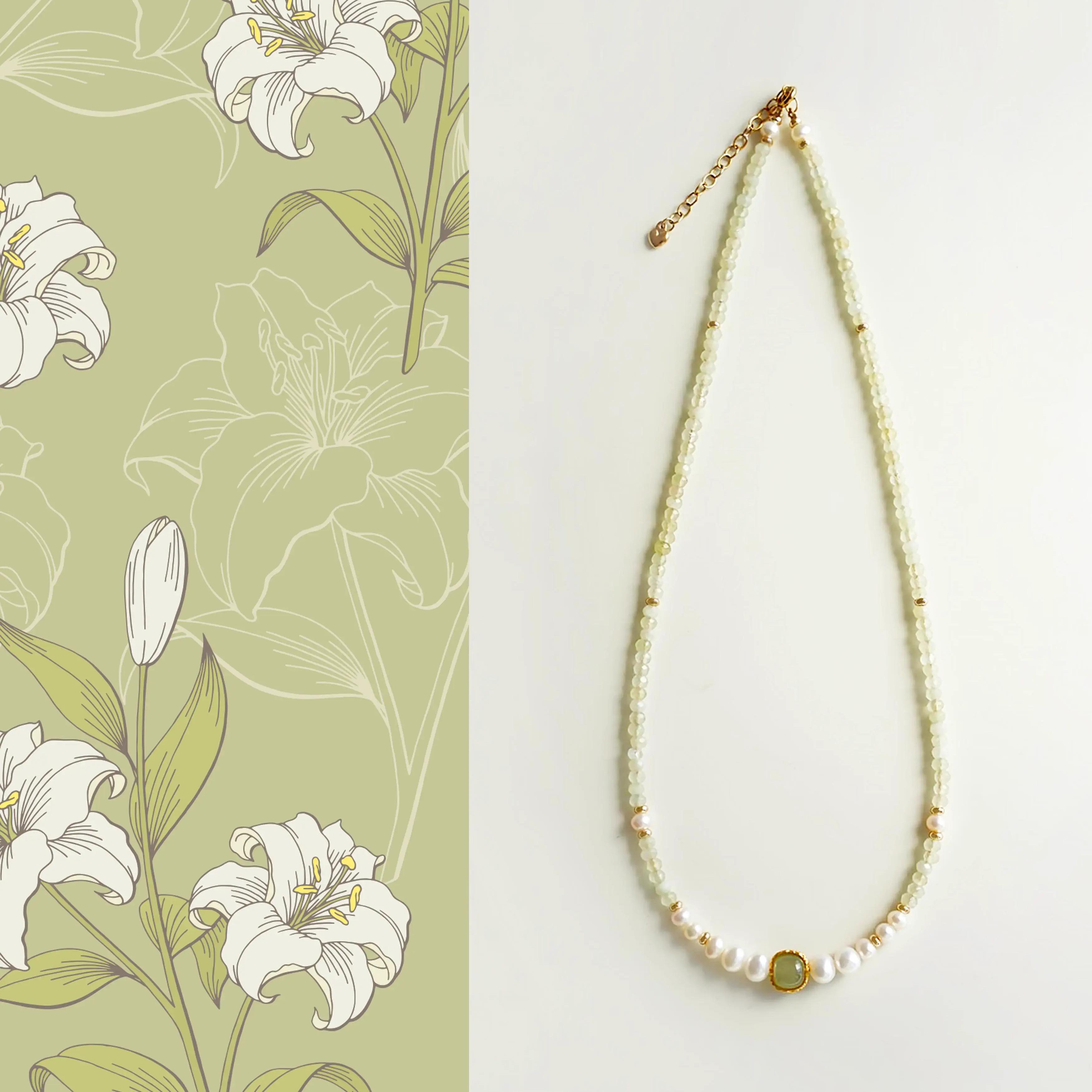 

Original Chinese-style natural chalcedony, freshwater pearl, and Hetian jade necklace for women, collarbone chain 40+6cm「Xishan Moon」