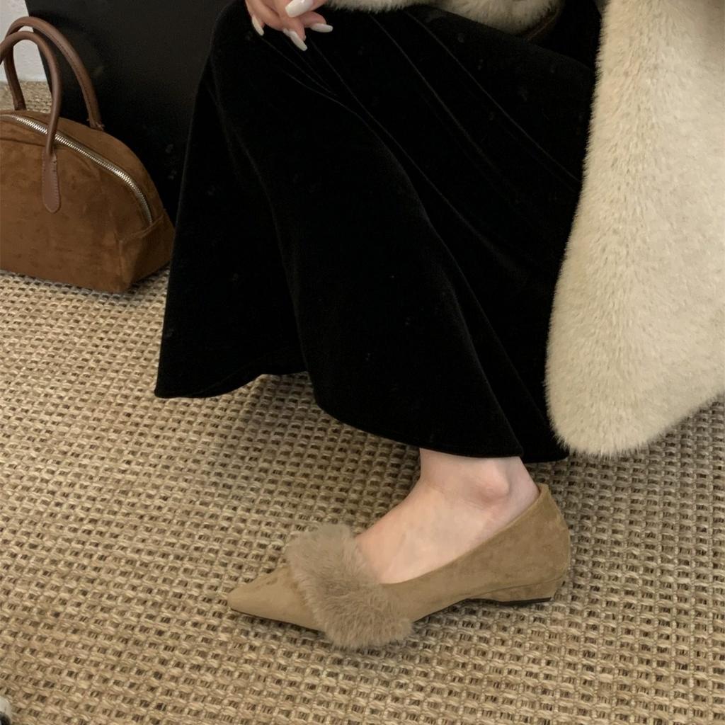 thick heel black pointed single shoes shoes 2026 gentle evening shoes with skirt fluffy shoes