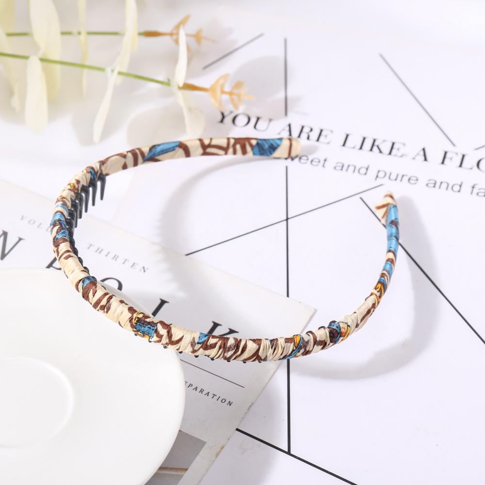 

Мода Женщины Девушки Головной убор Принт Ткань Повязка на голову Обруч для волос Безель с зубьями Женские аксессуары для волос Повязка на голову Головной убор