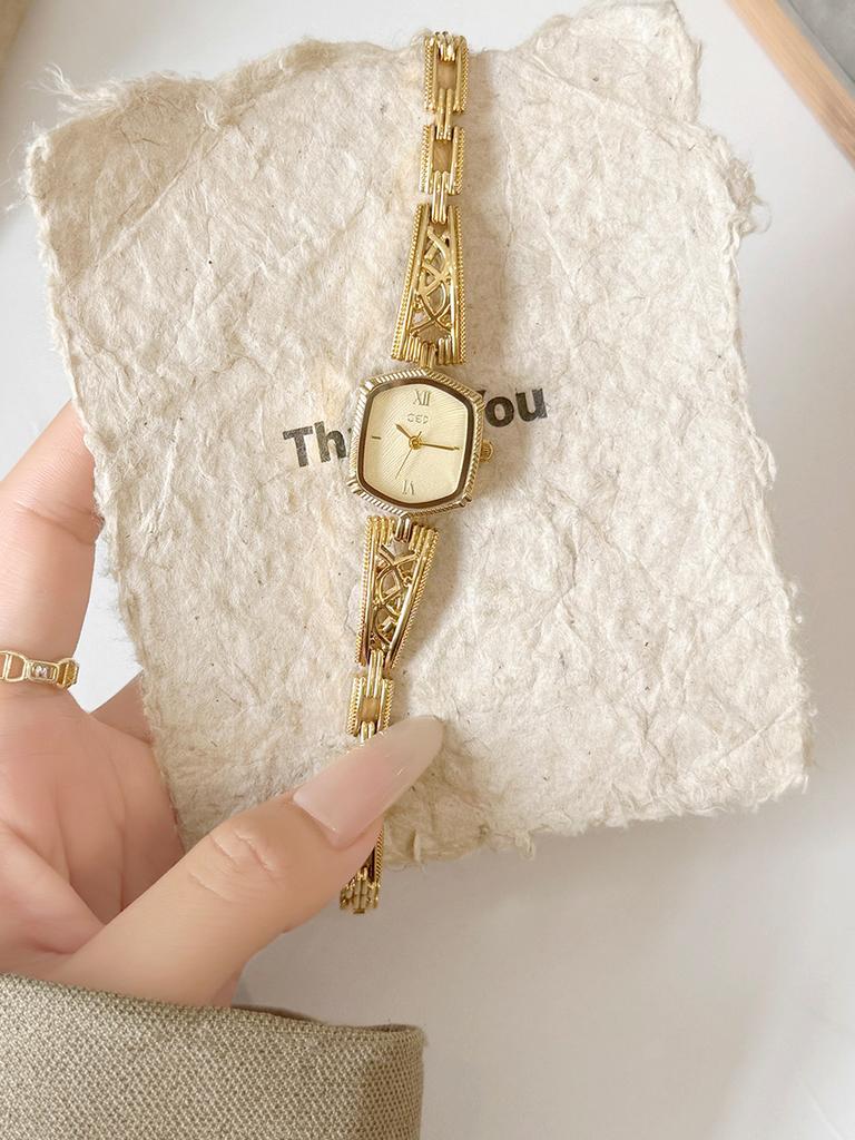 Vintage Stainless Steel Watch for Women Square Dial Quartz Wristwatch Luxury Elegant Ladies Clock Fashion Gift